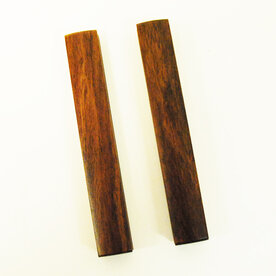 PLAYWOOD Claves rosewood, squared 22 x x27 mm.