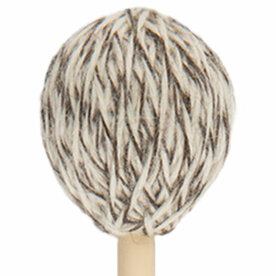 INNOVATIVE Pedro Carneiro, medium soft Brown yarn, Rattan