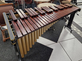 CONCORDE Marimba 4 1/3 oct (A2-C7) padouk Gas spring - 2nd hand